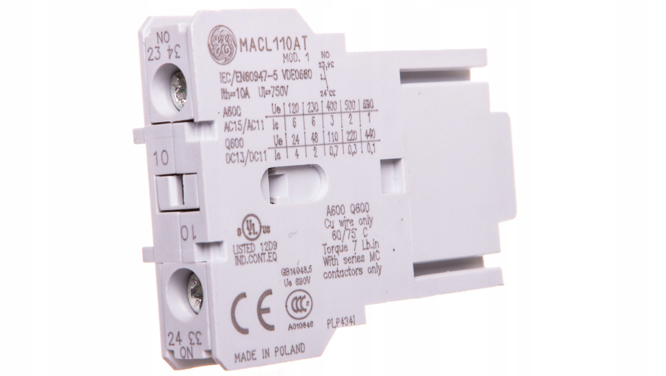 Blok pomocných kontaktov 1 NO MACL110AT 100 560 / 10sz