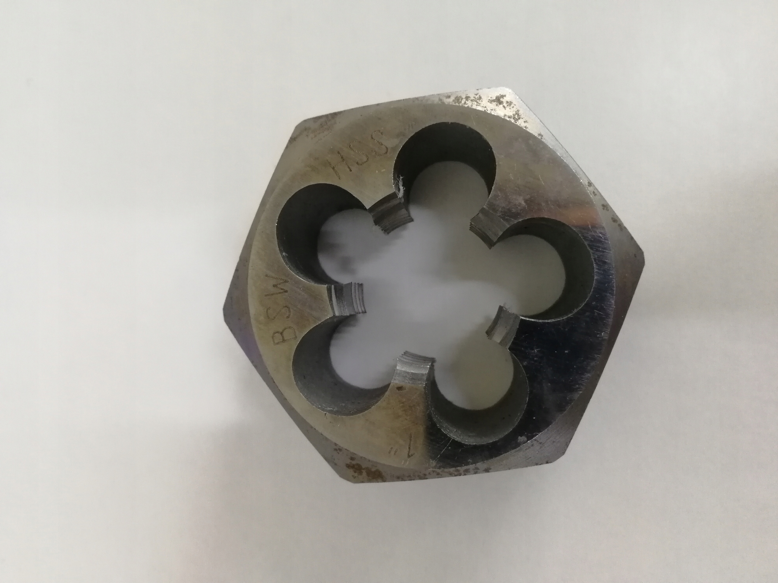 C1827 CELESA DIE 1 "- 8 BSW DIN 223