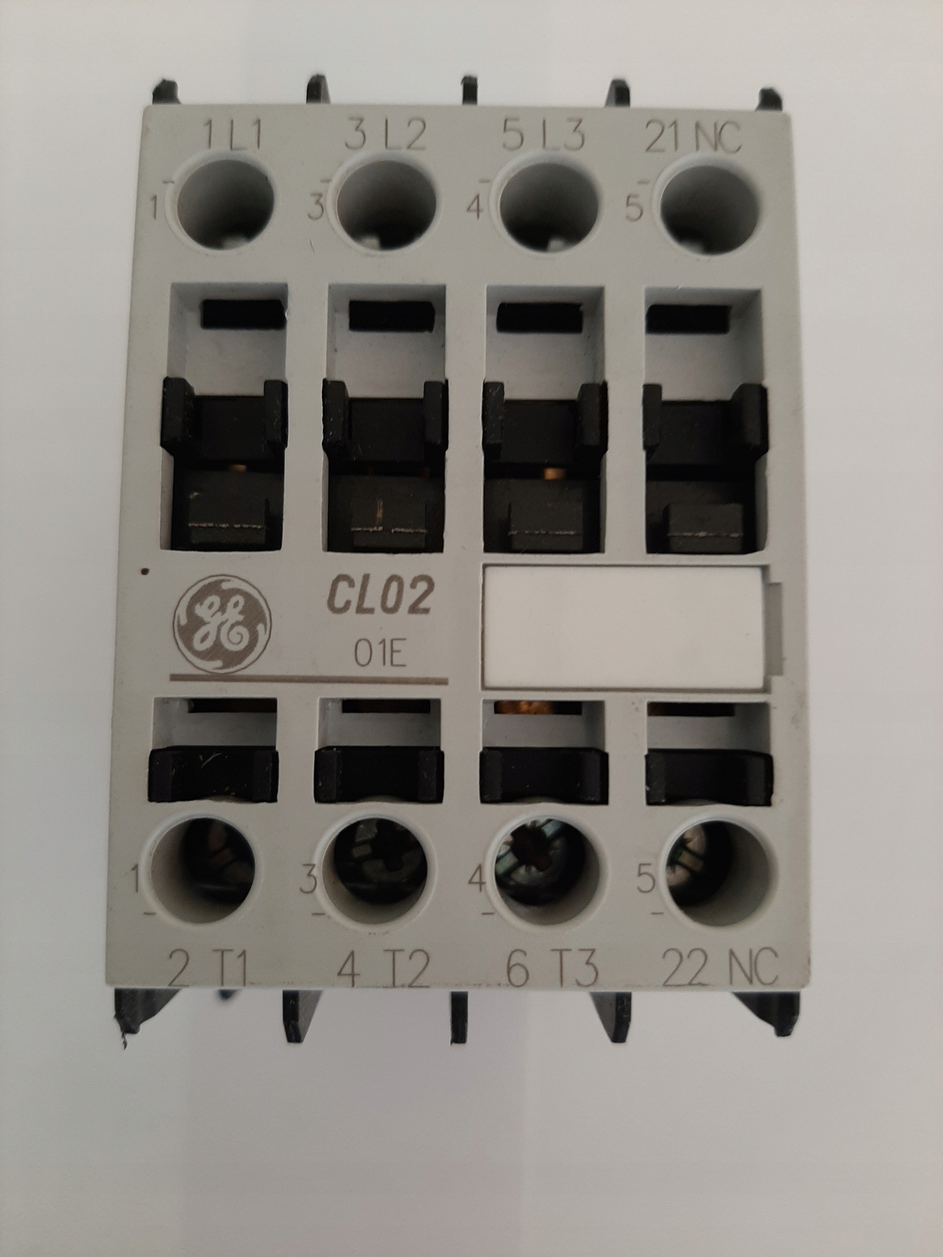 Výkonový stýkač CL02 230V