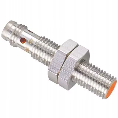 Indukčný snímač IFM IE5338 (M8; 3mm; PNP) NOVINKA