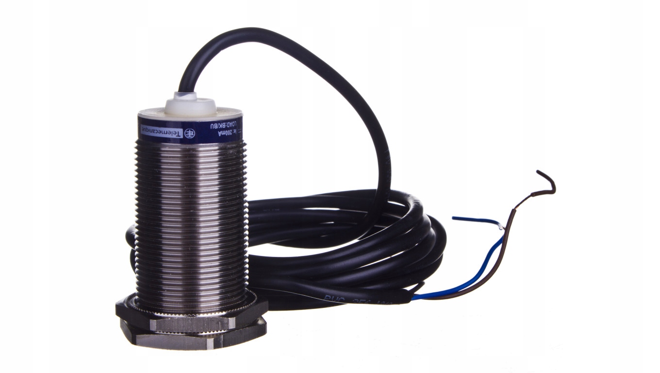 Indukčný snímač M30 15mm 12-48V DC PNP 1 NO 3-cestný