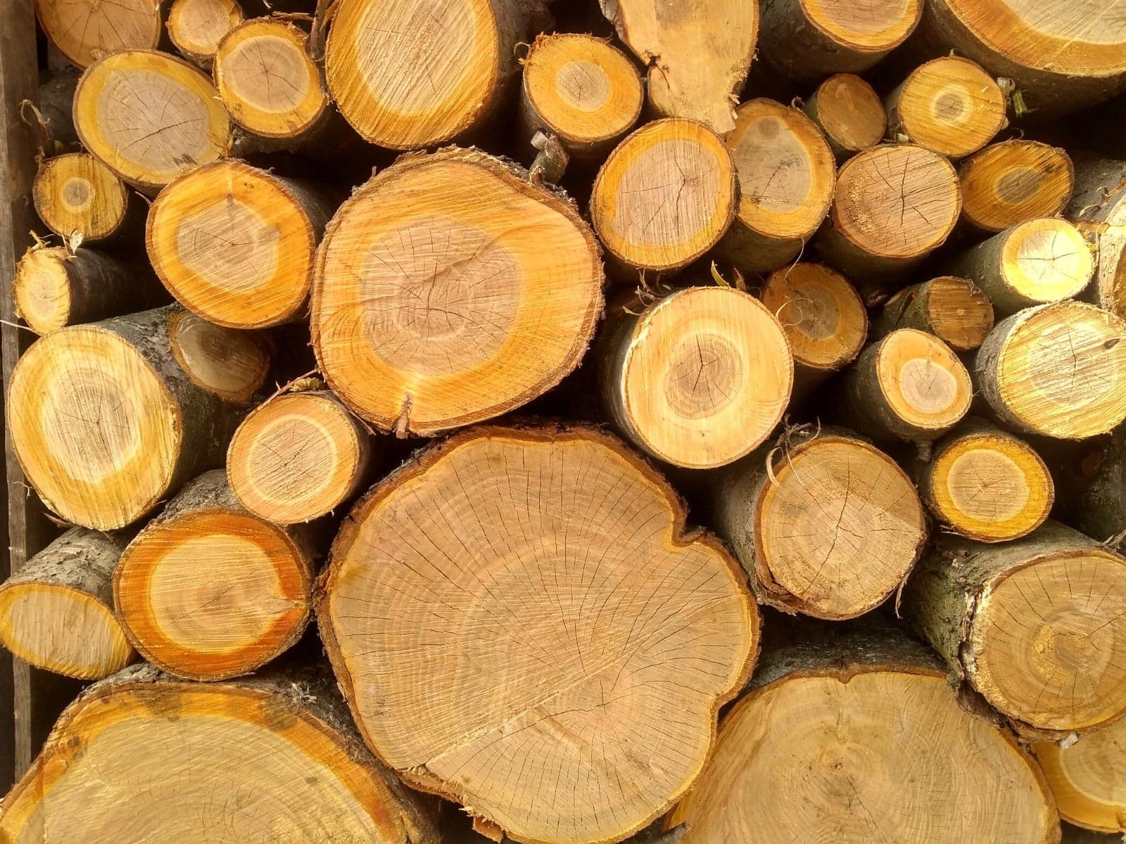 Dym na fajčenie MIX Olša Čerešňová Jablko 20 kg