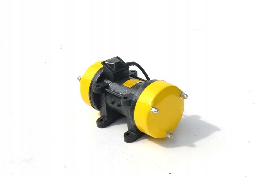 Vibrátor na betón KT MACHINERY 750 W 2840 ot./min