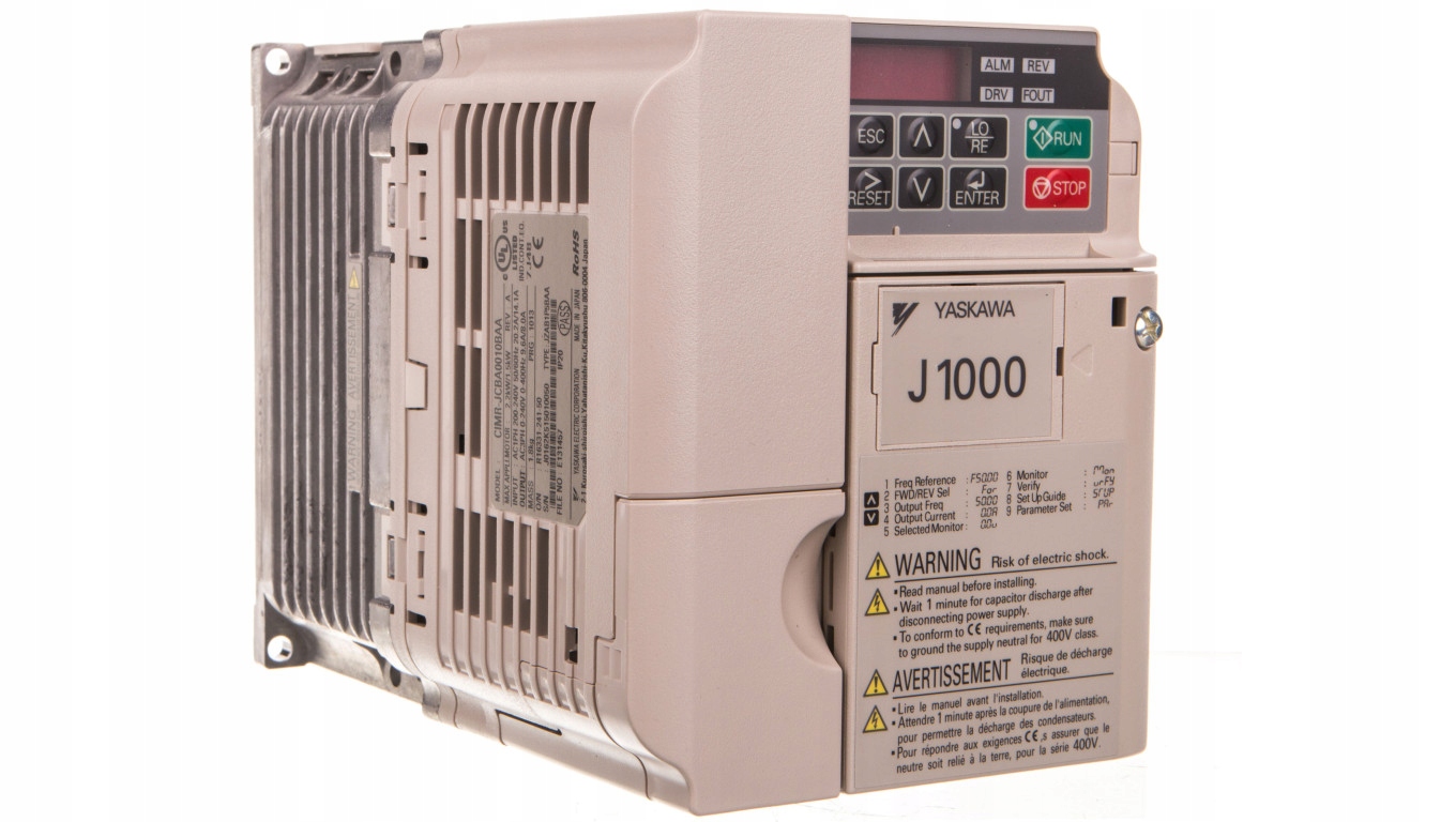 Jednofázový skalárny invertor 200-240V 2,2 kW 3x23