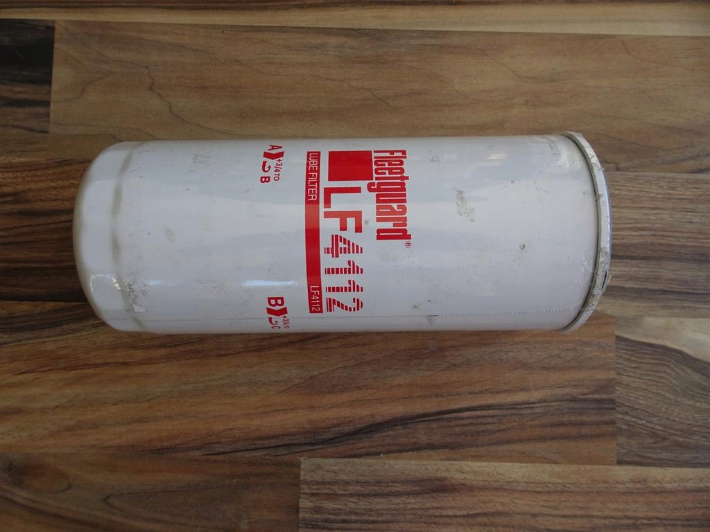 Olejový filter P551102 LF4112