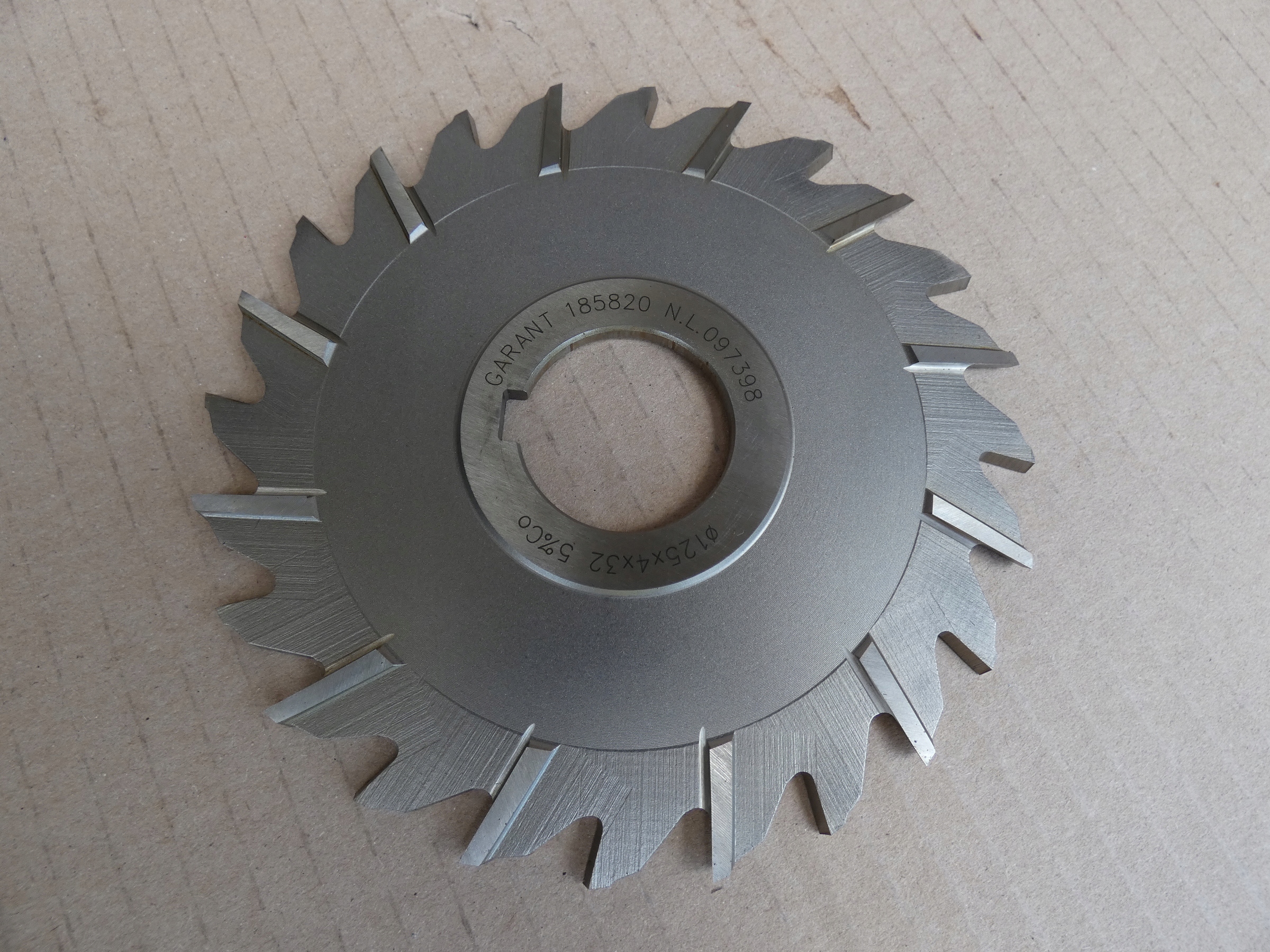 Kotúčová fréza GARANT 125X4x32 mm HSS Co5 kobalt 5%