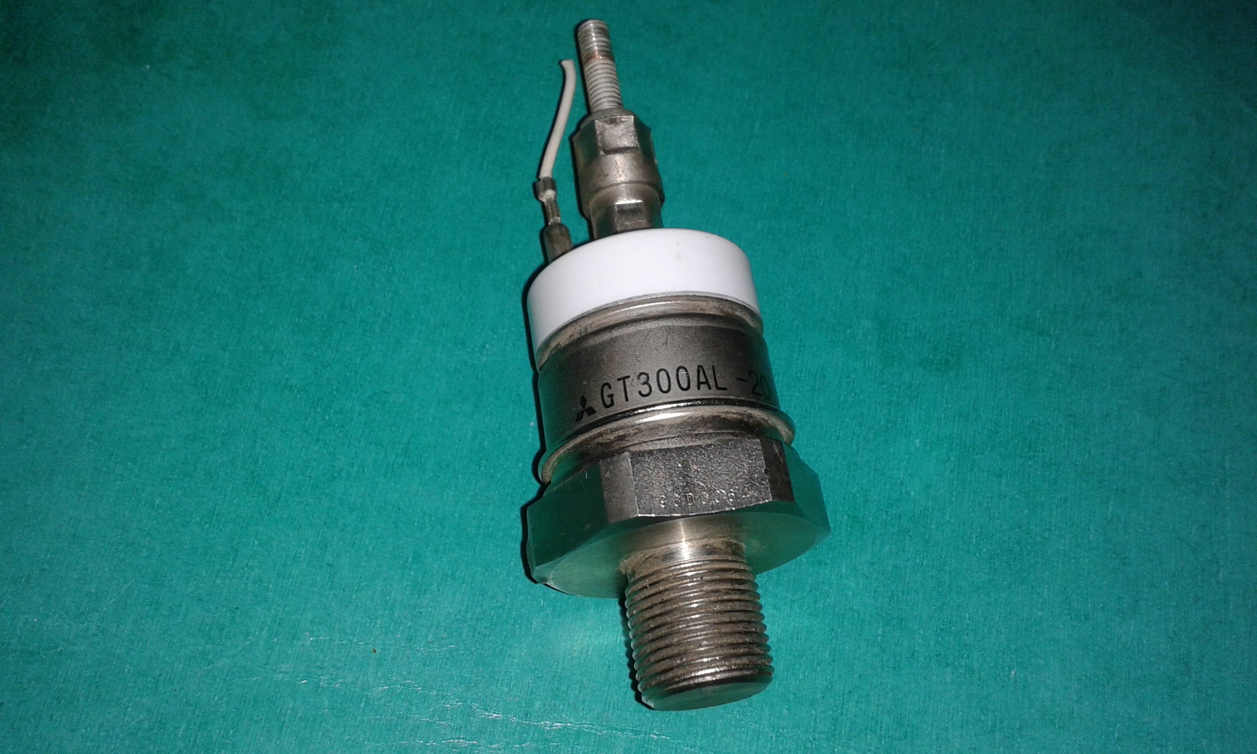 Použitý tyristor GT300AL-20 MITSUBISHI id5247P26
