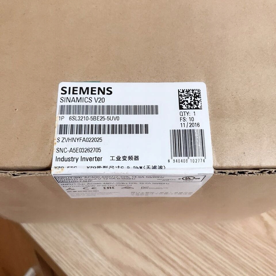 Trojfázový menič Siemens 5,5 kW 12,5 A