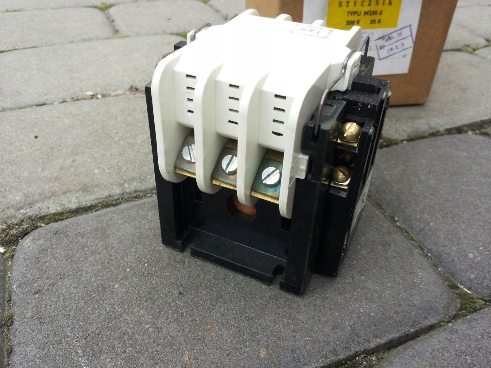 Stýkač MSM-2 MSM 2 220V 230V 50Hz 25A tsm F-DPH