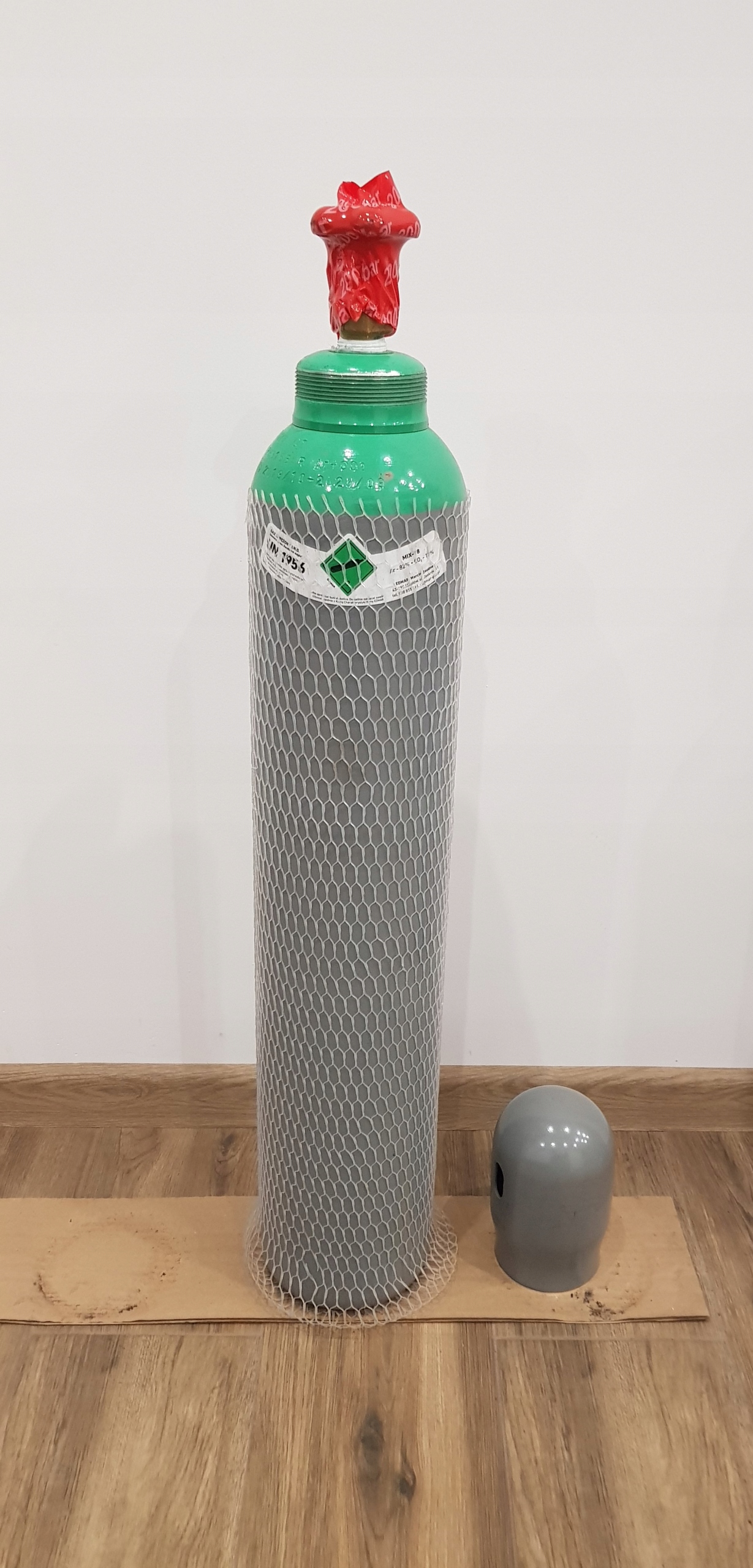 NOVÝ FULL ARGON + CO2 valec 8L 200bar mix svetla