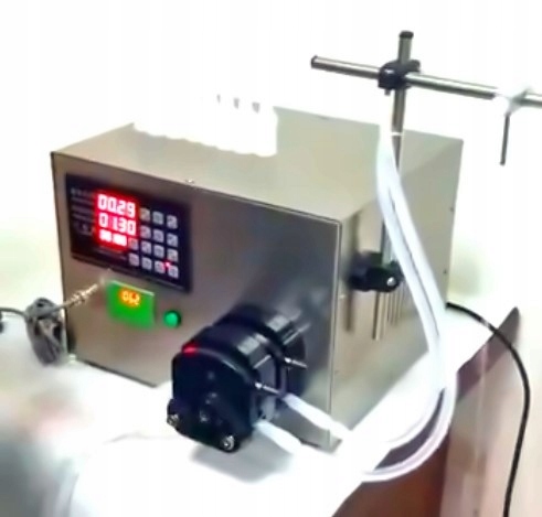 Plniaci stroj Plniaci stroj Tekutiny Základné chemikálie