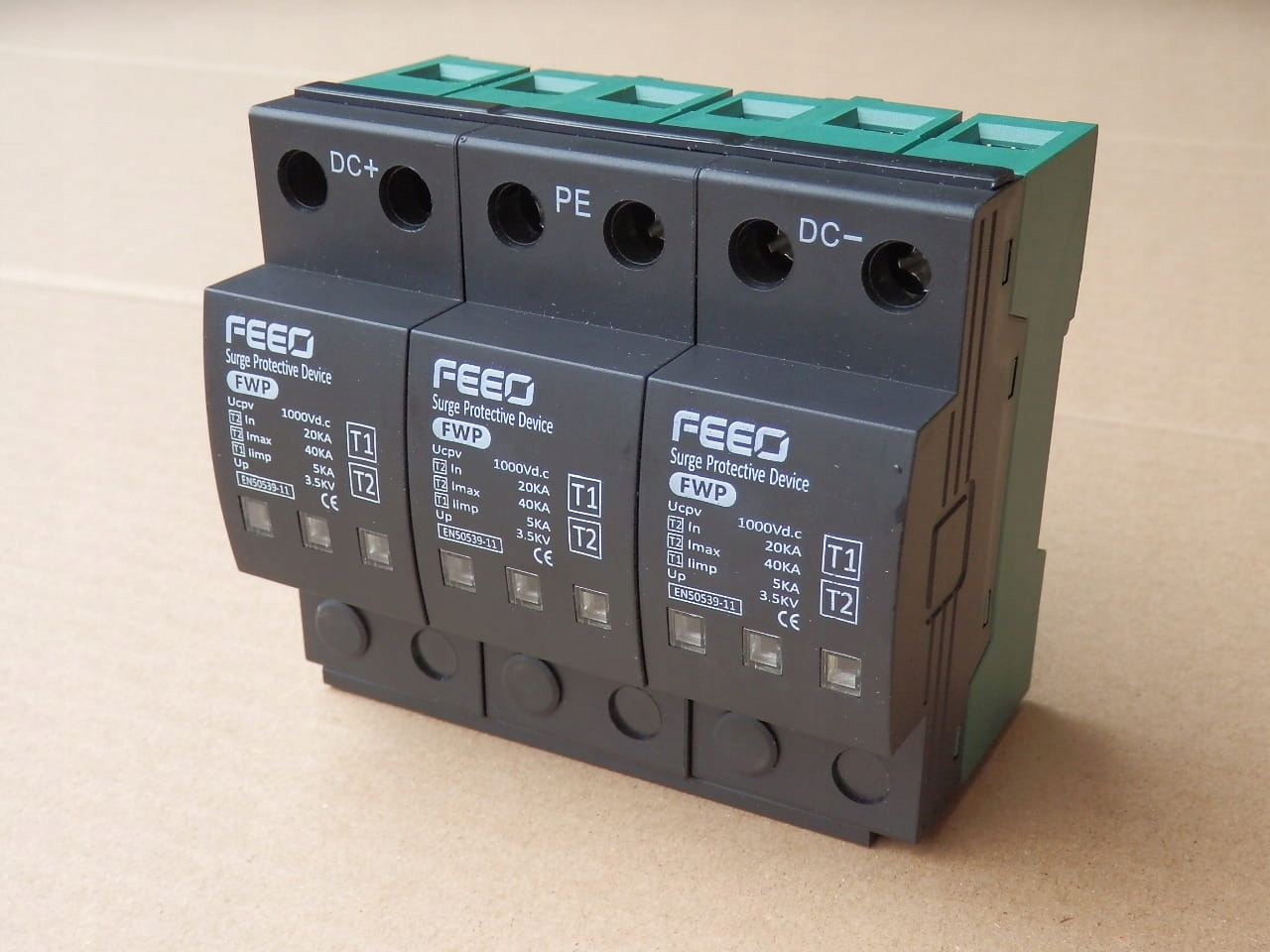 Zvodič prepätia SPD FEEO 1000VDC 3P T1 + T2