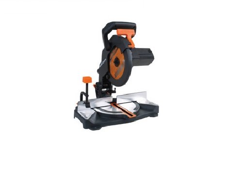 Pokosová píla s 210 mm čepeľou EVOLUTION R210CMS