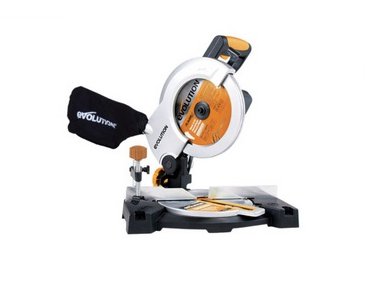 Pokosová píla s 210 mm čepeľou EVOLUTION RAGE3-B