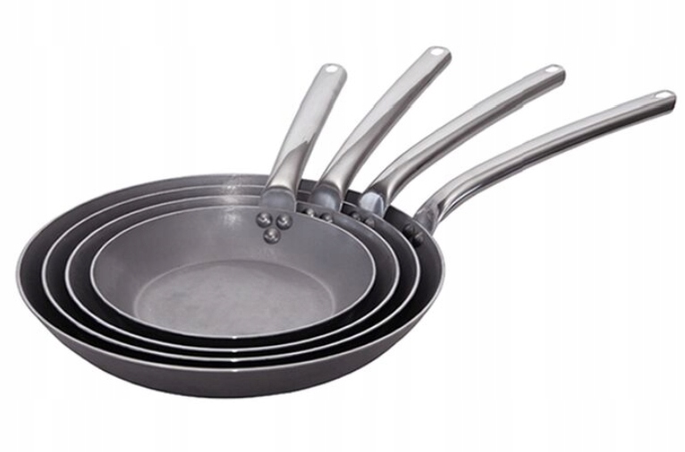 Okrúhla panvica, priemer 20 cm Carbone Plus DE BUYER