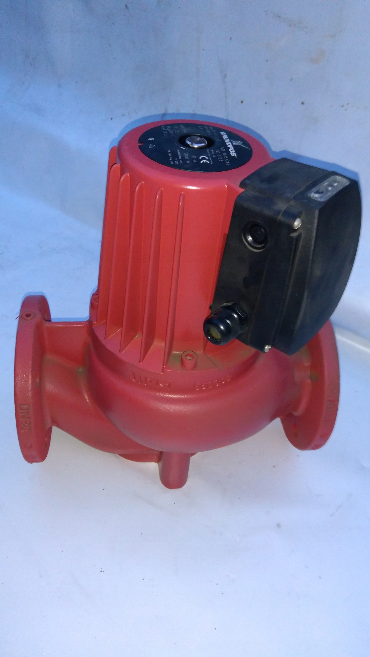 Čerpadlo Grundfos UPS 80-30 / F, nové, so zárukou