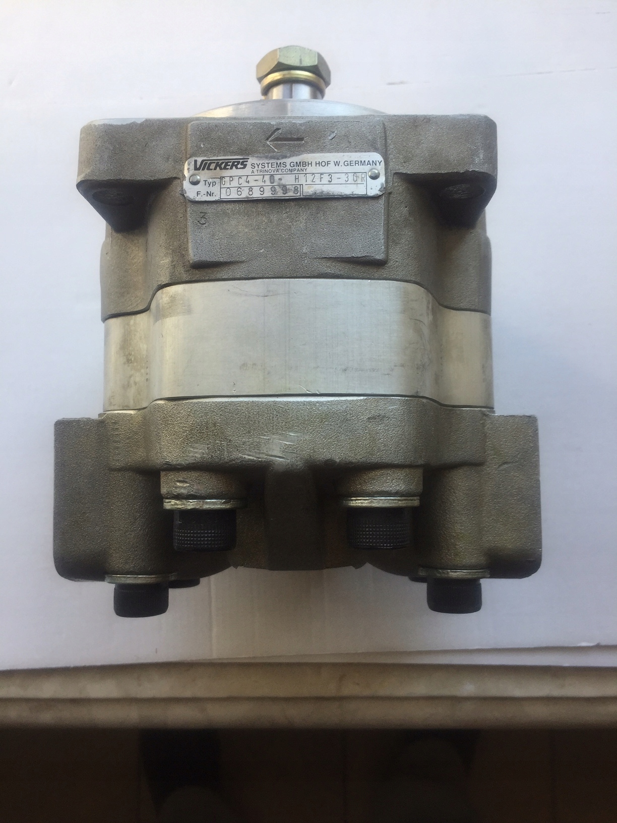 Zubové čerpadlo Vickers GPC4 40H12 F3R NOVINKA