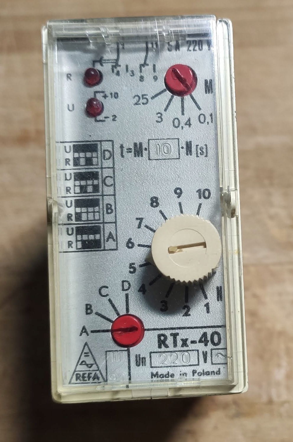 Časové relé RTX-40 5A 220V