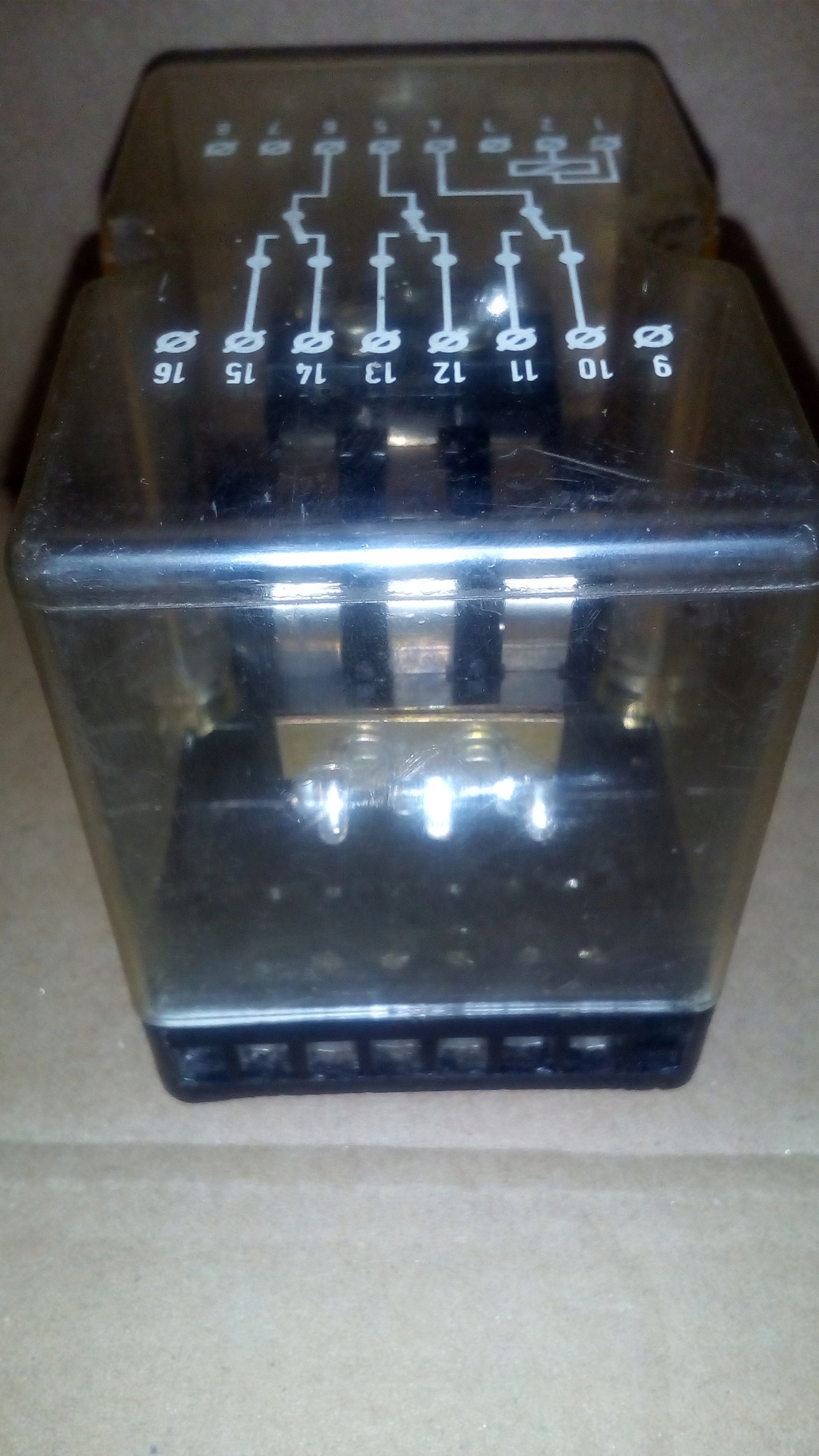 Priemyselné relé LUMEL RU-412 4P 24VDC