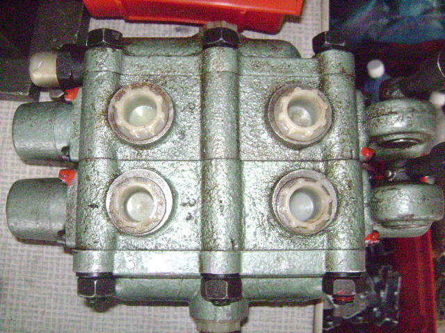 HYDRAULICKÝ DISTRIBÚTOR RBS-10