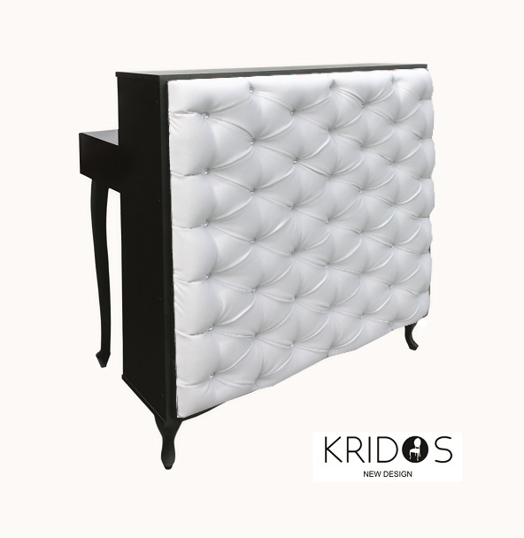 Recepcia kozmetického nábytku, salón Glamour Kridos