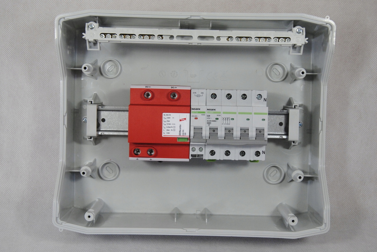 Rozvádzač Fotovoltaický DC / AC 1000V 1 reťazec OSTATNÉ