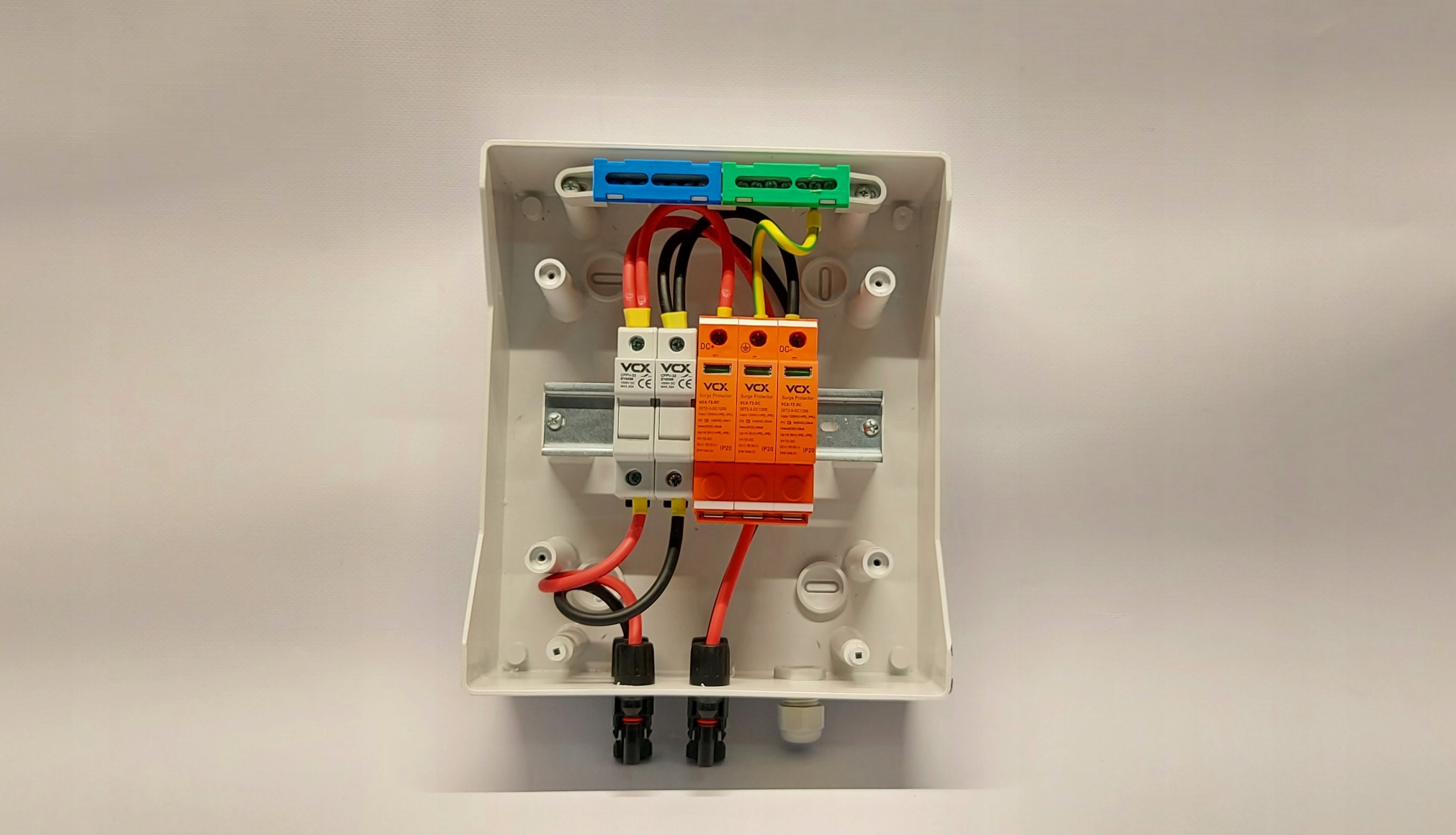 Fotovoltaický jednosmerný rozvádzač 1 reťazec