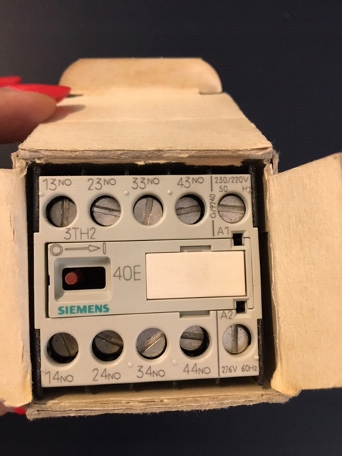 SIEMENS 3TH2040-0AP0