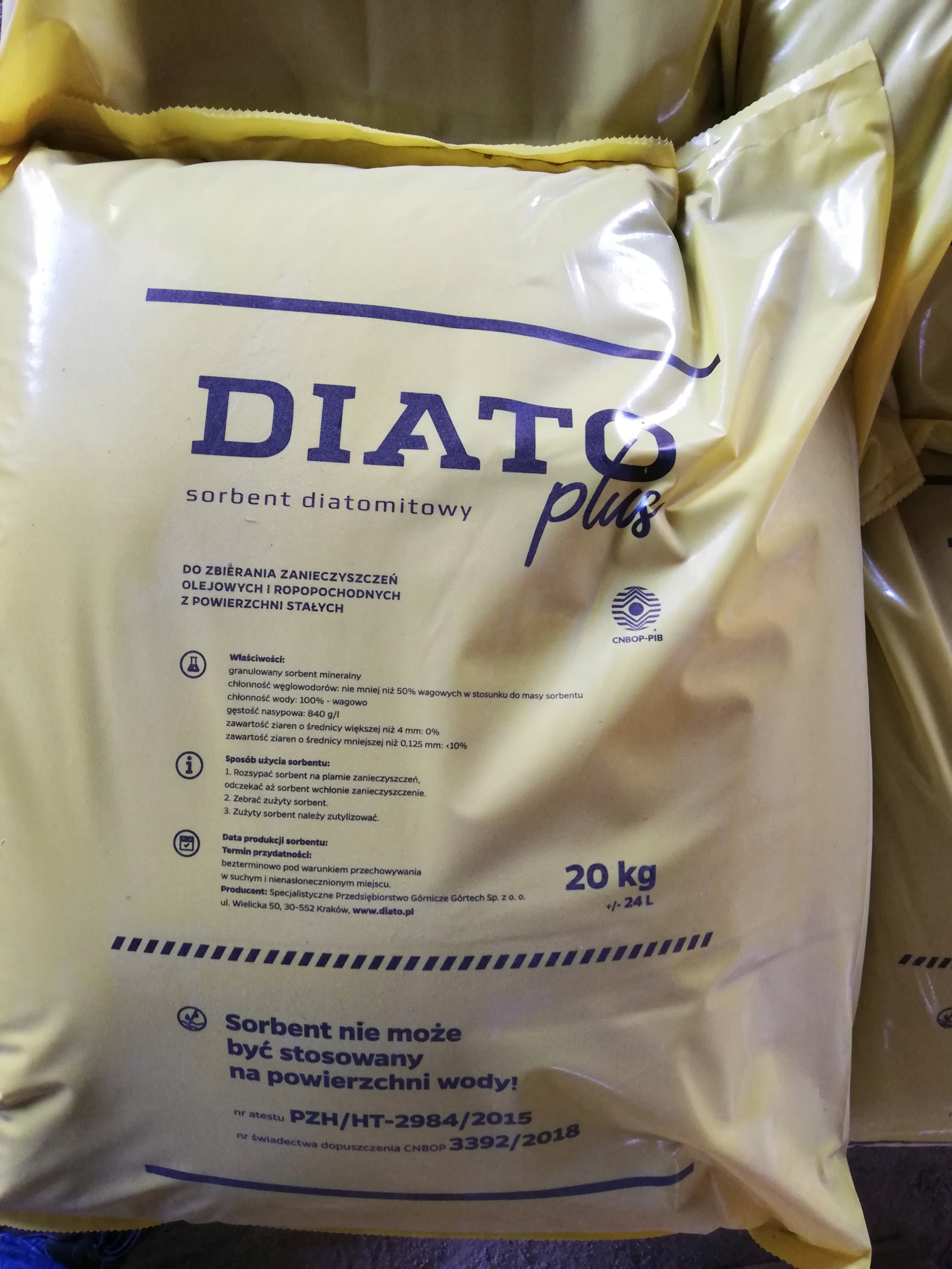 SORBENT 20 KG, sypký, VYSOKÝ Vstrebávanie, SUROVÝ, OLEJ