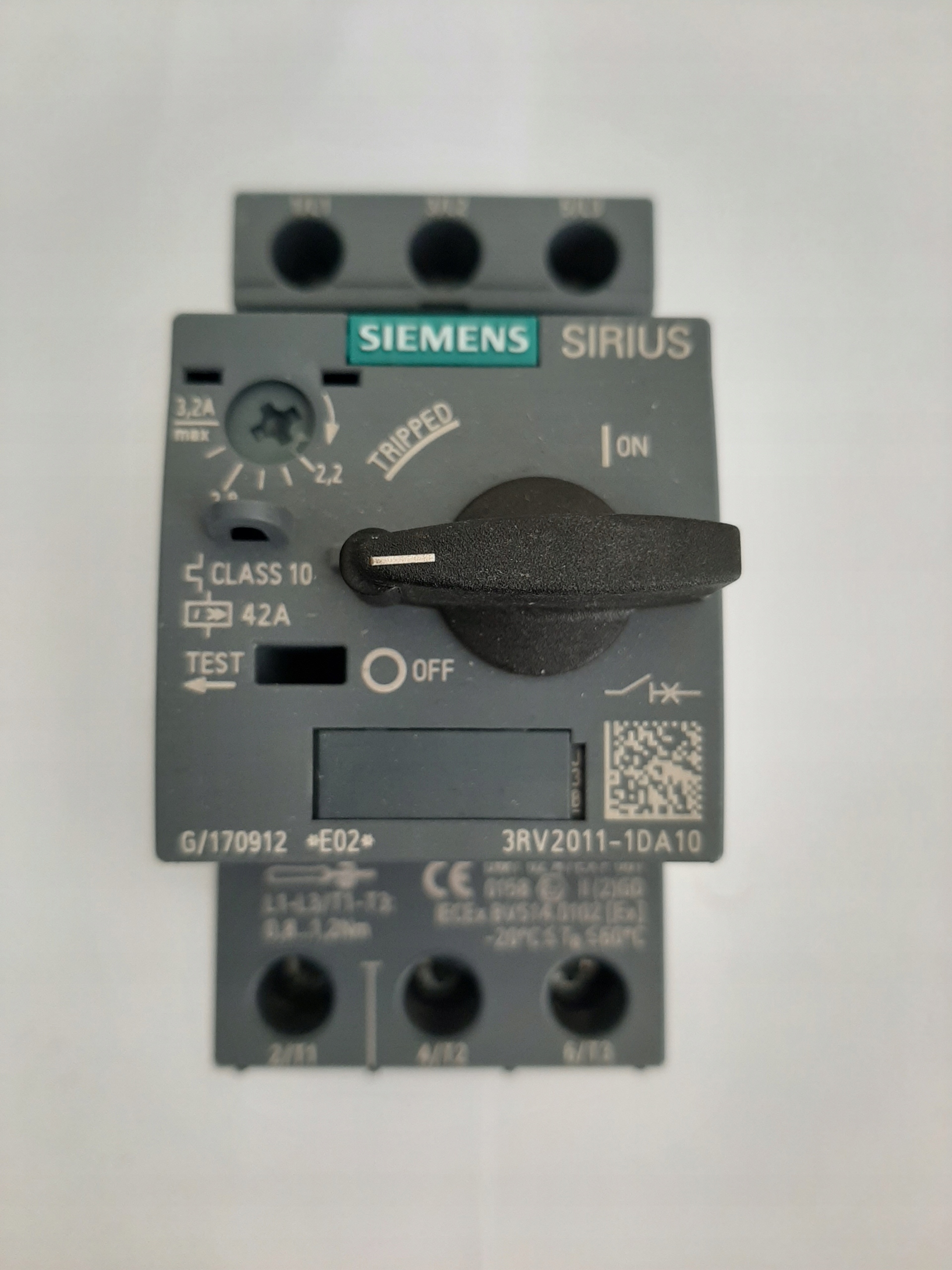 Prepínač Siemens sirius 2,2-3,2A 3RV2011-1DA10