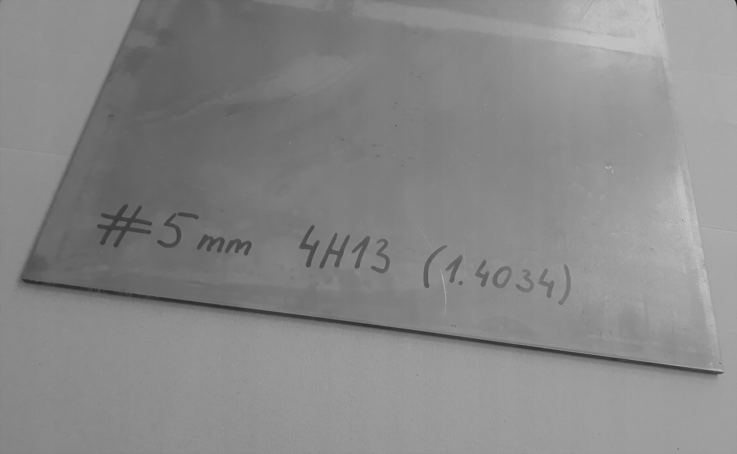 Oceľ 4H13 / 1,4034, tvar # 5x350x400 mm