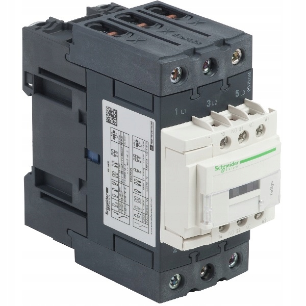 Stýkač LC1D50AF7 (22kW, cievka 110V AC)