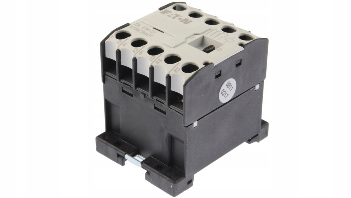 Výkonový stýkač 9A 3P 230V AC 0Z 1R DILEM-01 051795