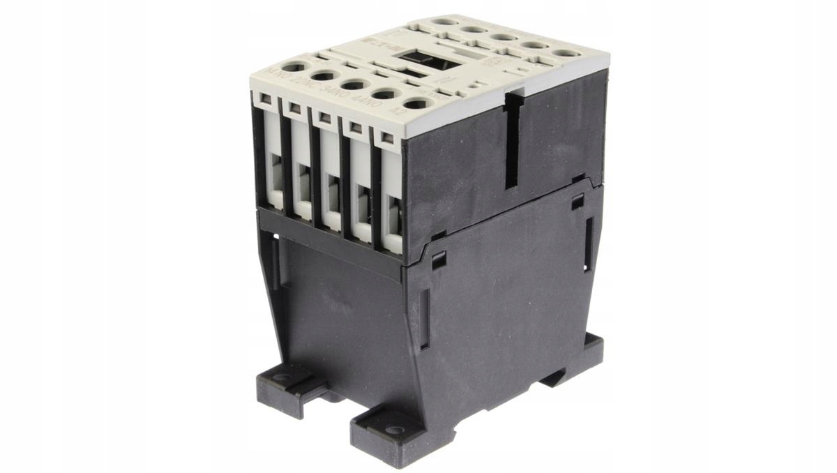 Pomocný stýkač 4A 3NO 1NC 230V AC DILA-31