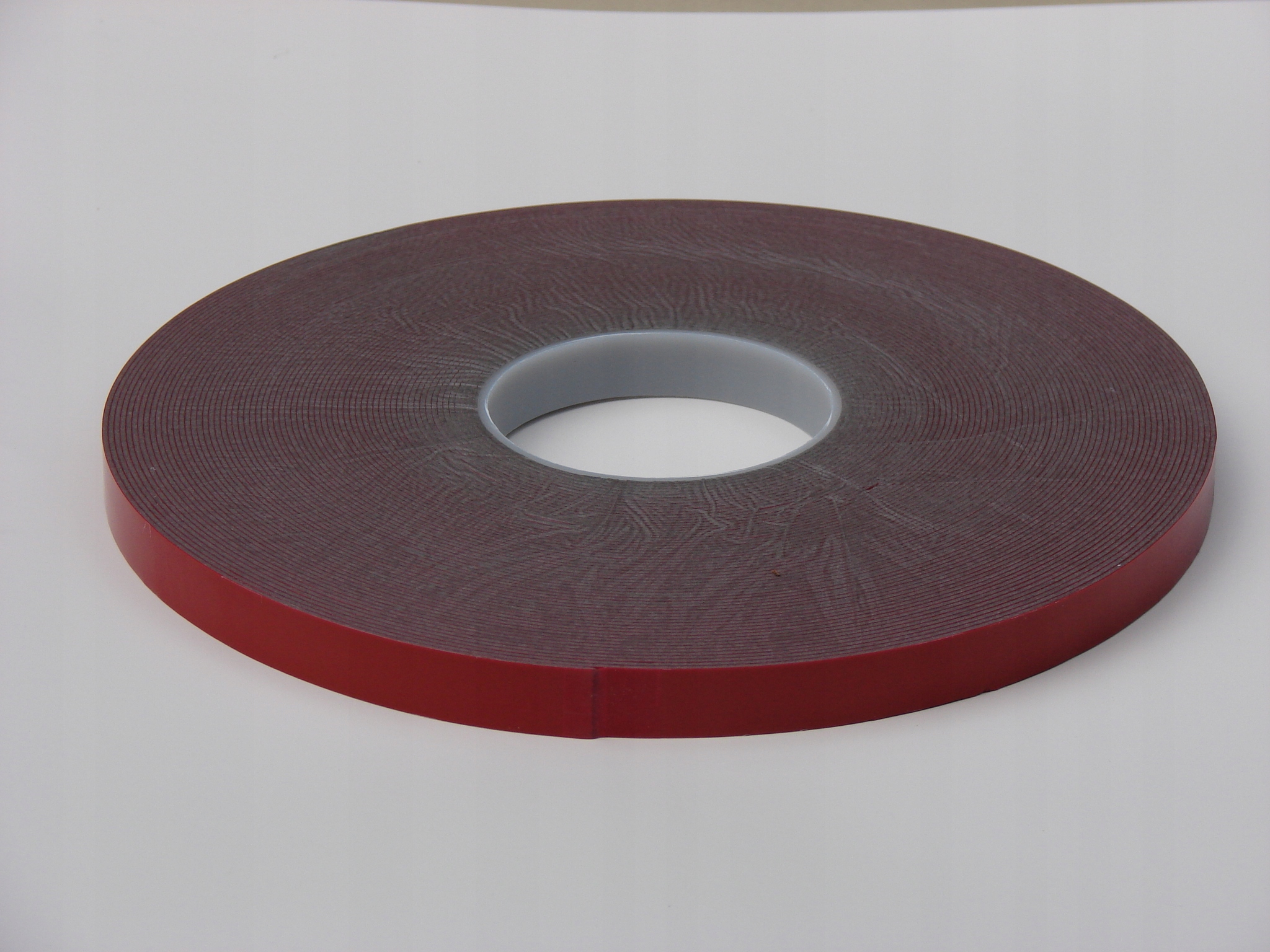 Obojstranná páska Very High Bond 110G 19MM x 33M