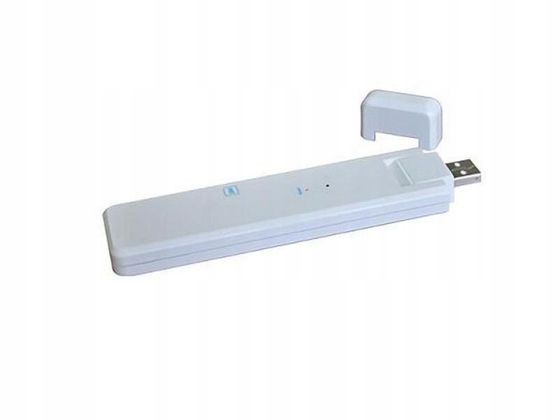 Vysielač monitorujúci údaje fotovoltického systému DTU-W1