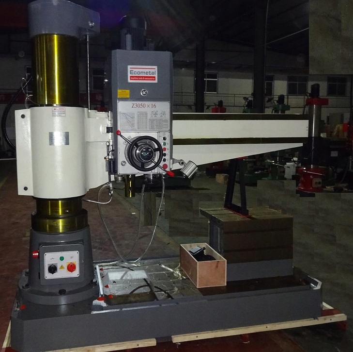 Radiálna vŕtačka 50 x 1600 hydraulická