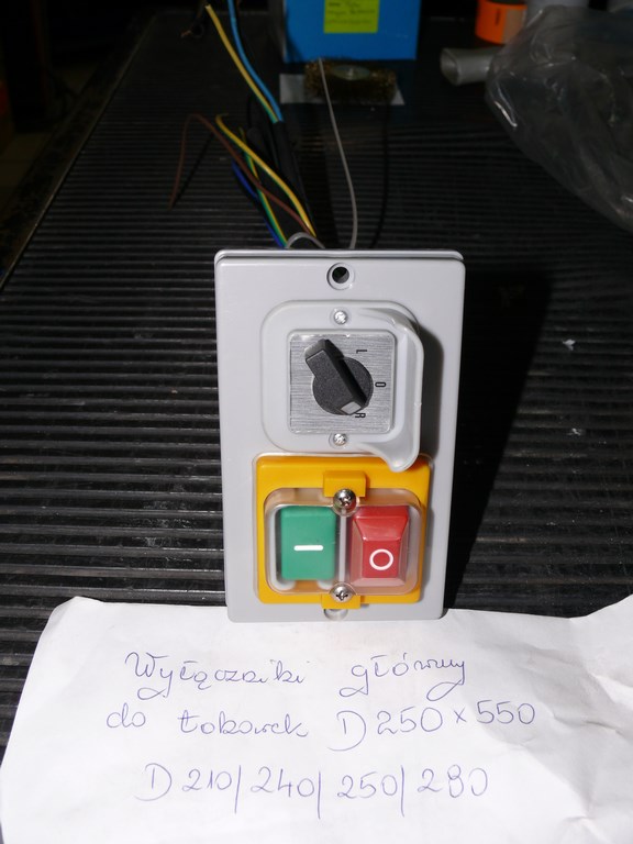 Hlavný vypínač pre sústruhy D210 / 240/250/280 kpl