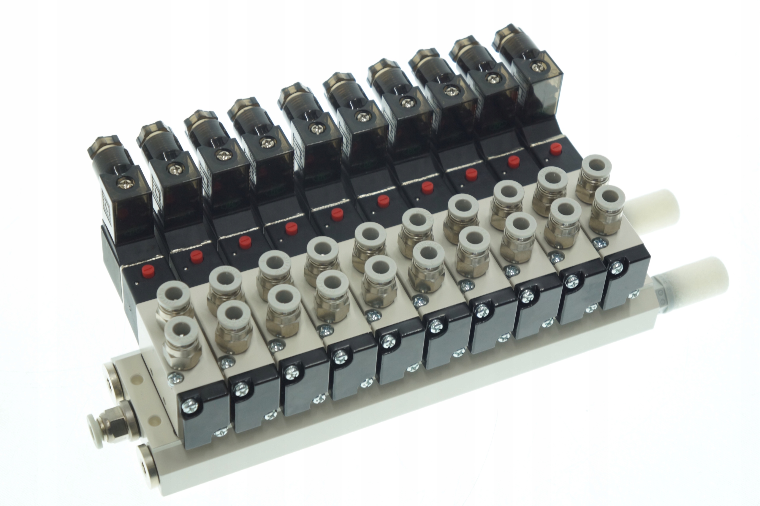10-ventilový ostrovný elektromagnetický ventil AIRTAC 5 / 2-1 / 8-24V