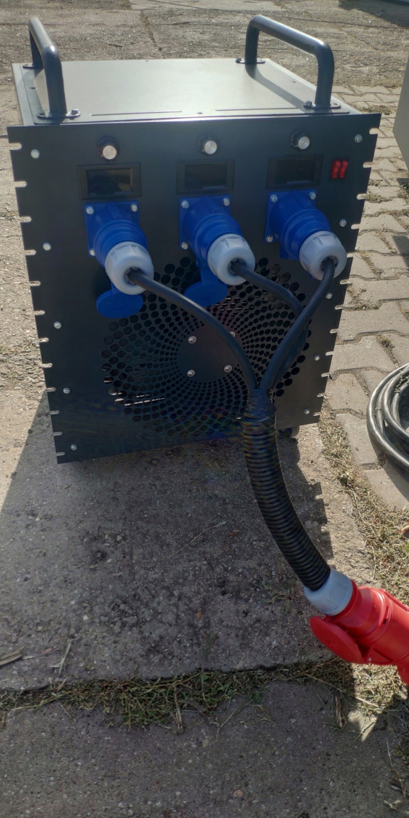 HVAC UPS testuje záťaž 21kW odporu DataCenter